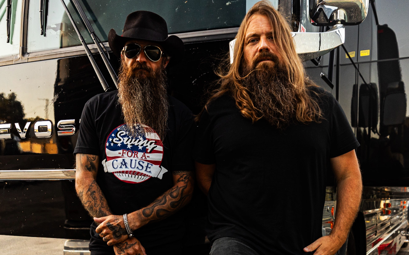 LAMB OF GOD’s MARK MORTON Embraces His Country Side On “Brother” With CODY JINKS