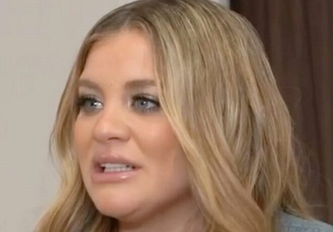 Lauren Alaina Gets Emotional, Feels ‘Left Out’