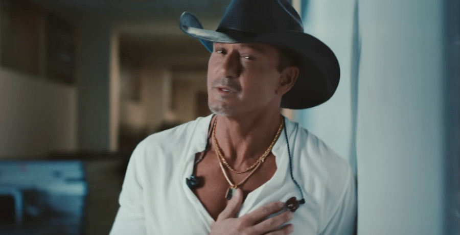 Tim McGraw Leaves Fans In Tears Over Latest Gesture