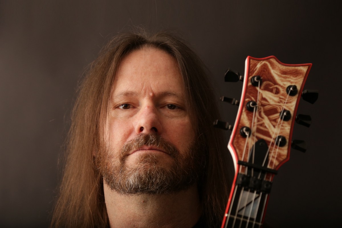 Gary Holt Reflects on Writing Memoir, Playing Ozzy’s Final Show