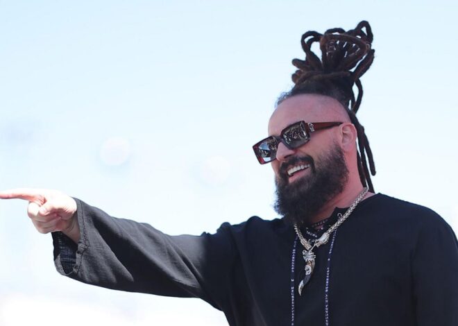 Five Finger Death Punch Address Former Label Selling Masters