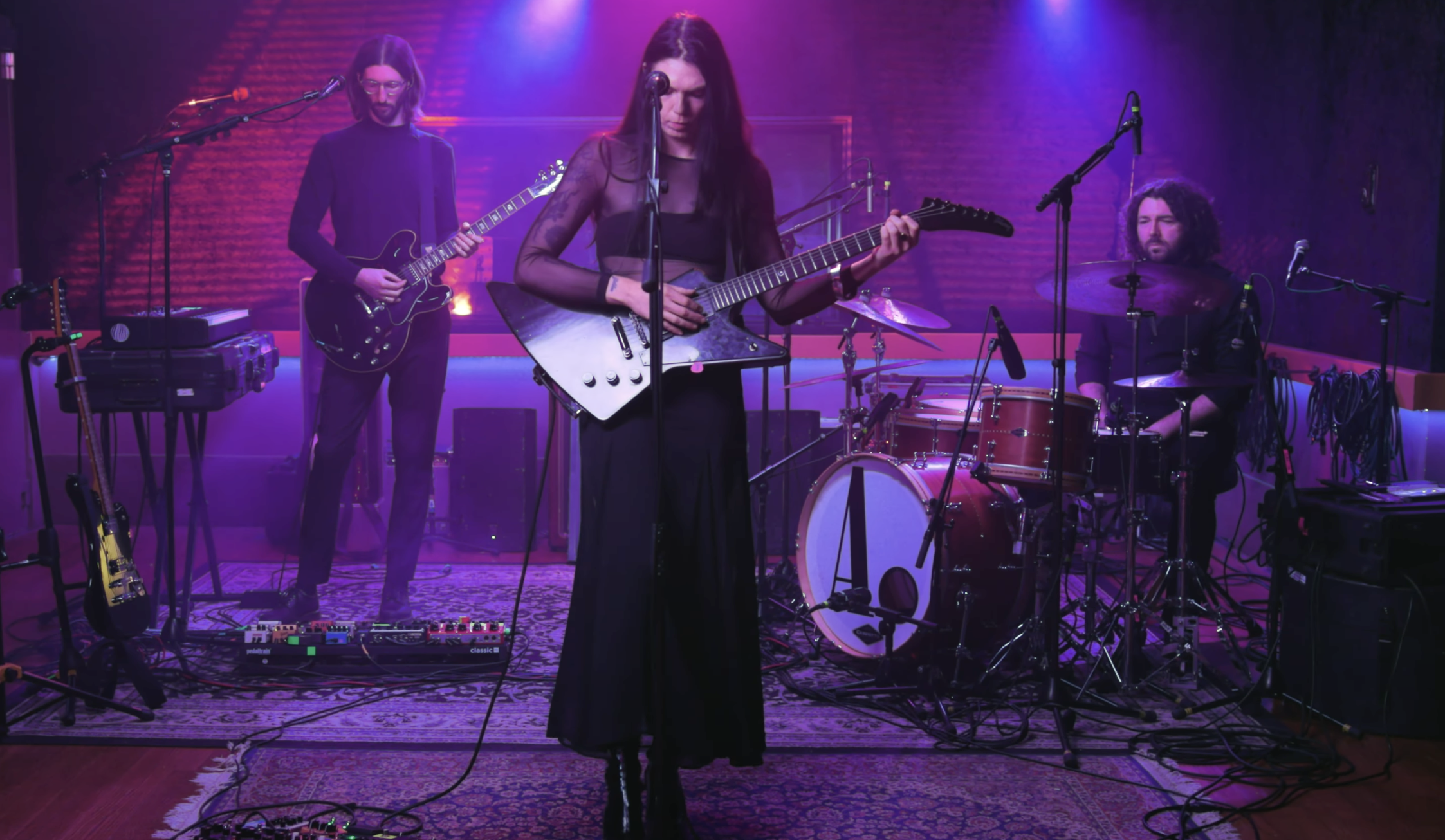 A.A. WILLIAMS Streams Full Audiotree Live Session, Announces European Tour