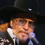 Waylon Jennings’ Son Releasing Dad’s Unfinished Music