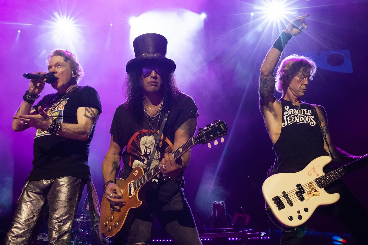 Guns N’ Roses Just Did Something Live for First Time in 30+ Years