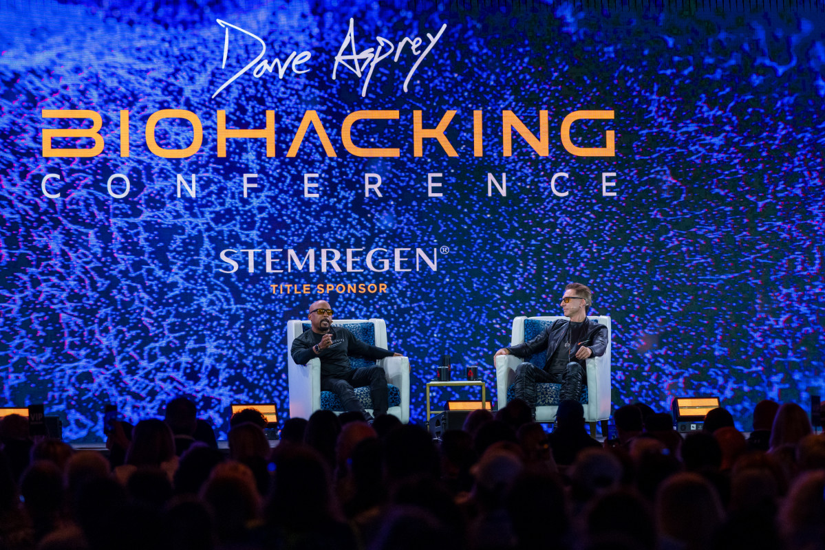 Inside the 2025 Biohacking Conference, Where Science, Psychedelics and Raving Converged