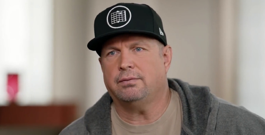 Garth Brooks Makes Unannounced Appearance At Fundraiser