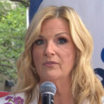 Trisha Yearwood Breaks Down Honoring Musical Idol