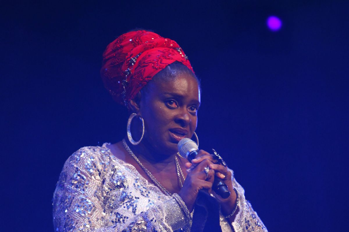 Loose Ends Singer Awaits Bail Decision In Battle With ICE