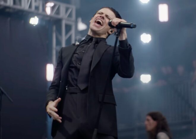 YUNGBLUD Pays Emotional Tribute To OZZY OSBOURNE: “You Were The Greatest Of All Time”
