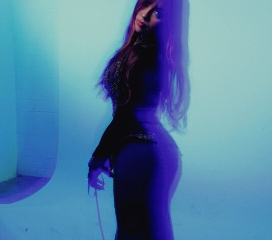Bella Renee Reclaims Personal History on New EP "NOISE & THE THRILL"