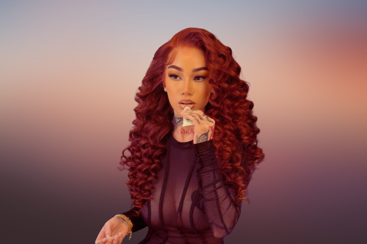 Video Of Bhad Bhabie On Hood Of Car During Battle With Le Vaughn Surfaces As Relationship Implodes