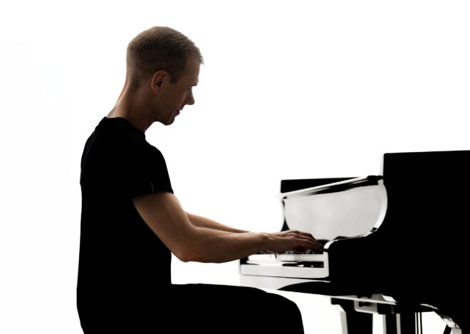 Armin van Buuren Announces First Acoustic Album, “Piano”