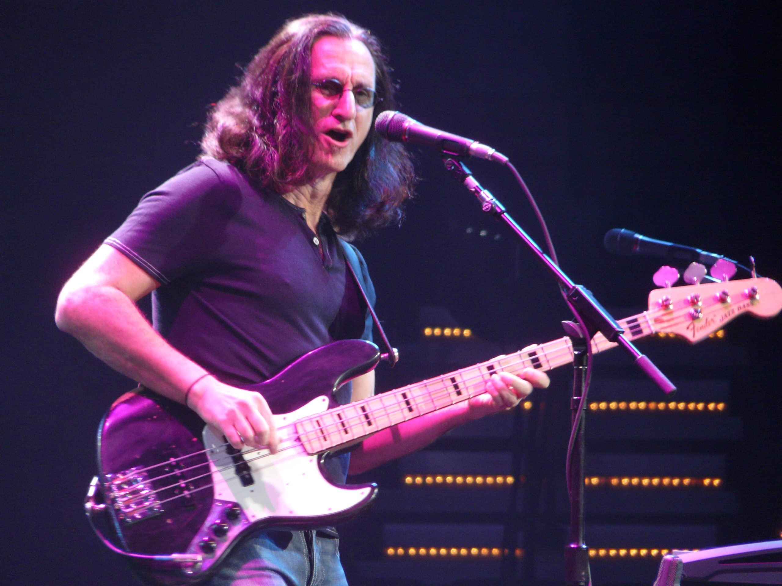 GEDDY LEE On RUSH In 2026: “ALEX And I Took A Long Time Trying To Figure Out If We Could Actually Do This Ever Again”