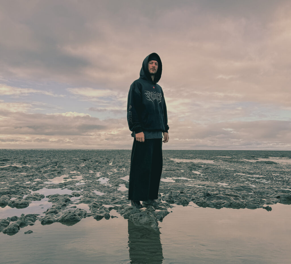 Watch Meduso’s Trippy Audiovisual Project, “The Eclipse Portal Odyssey”