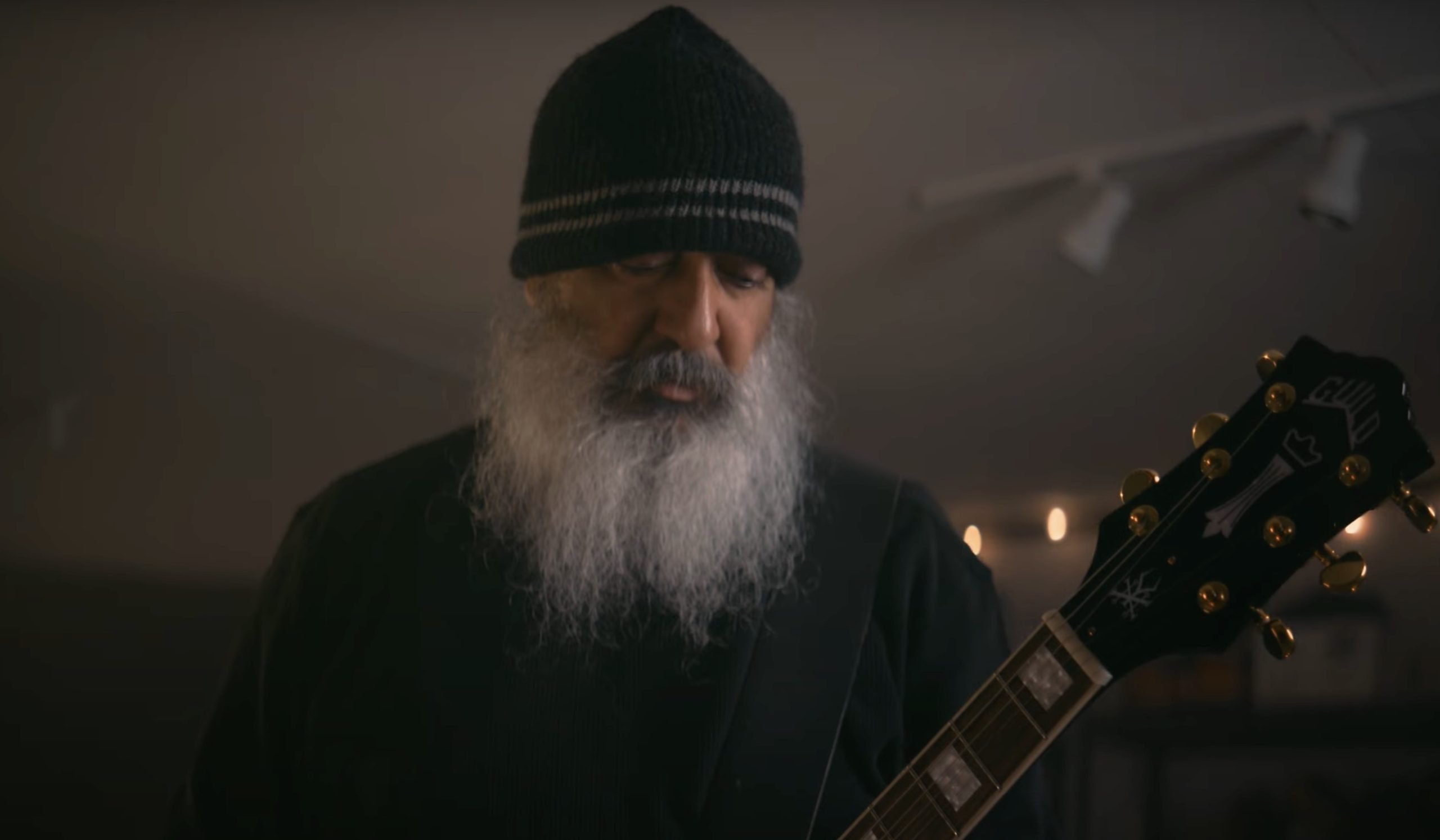 SOUNDGARDEN’s KIM THAYIL Announces His New Memoir A Screaming Life: Into the Superunknown With Soundgarden And Beyond