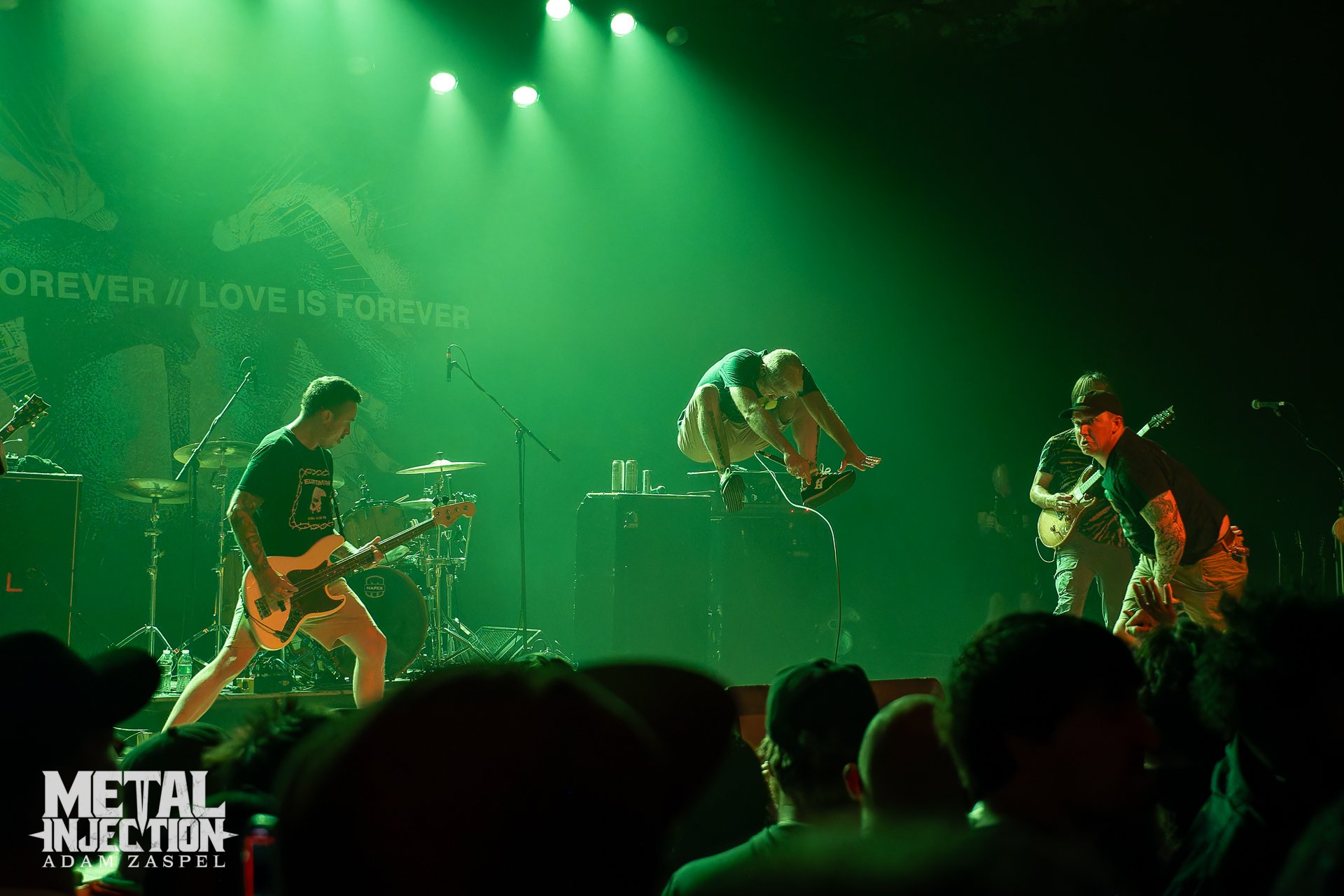 MISERY SIGNALS Is Now Streaming Their Farewell Tour Documentary “Love Is Forever, Blood Is Forever” For Free