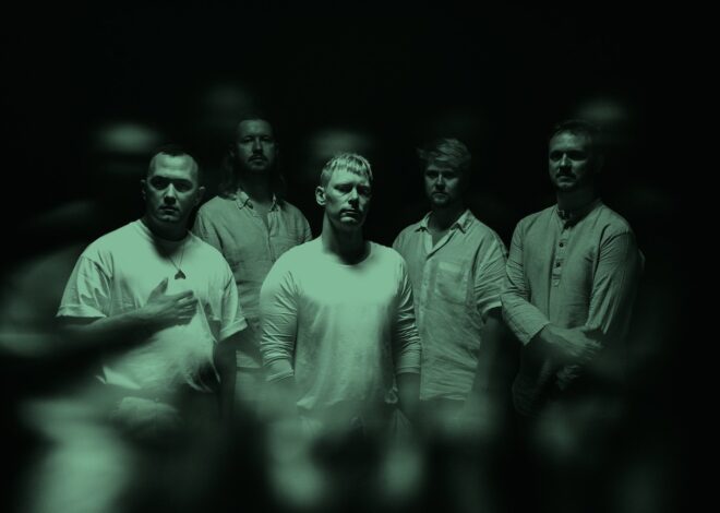 MØL Returns With Super Shoegazey New SIngle “Garland”, New Album Due In January