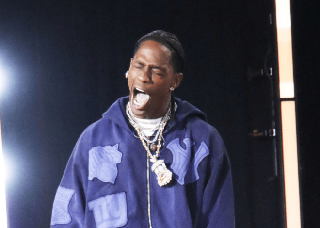 Travis Scott Rewrites History With Jaw-Dropping Delhi Crowd