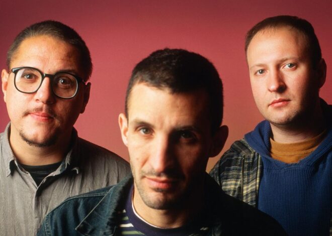 Sugar Officially Reunite, Announce First Shows in 31 Years