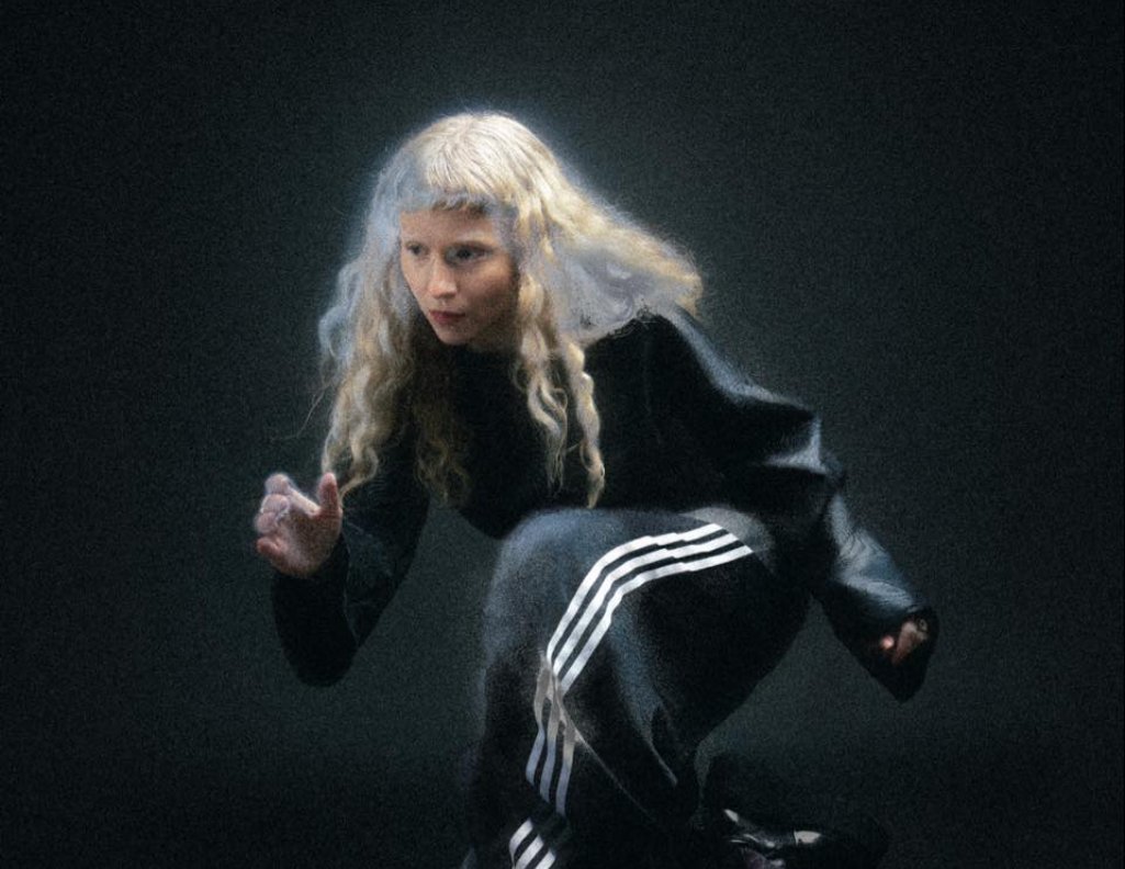 Listen to “Headlights” by Moyka