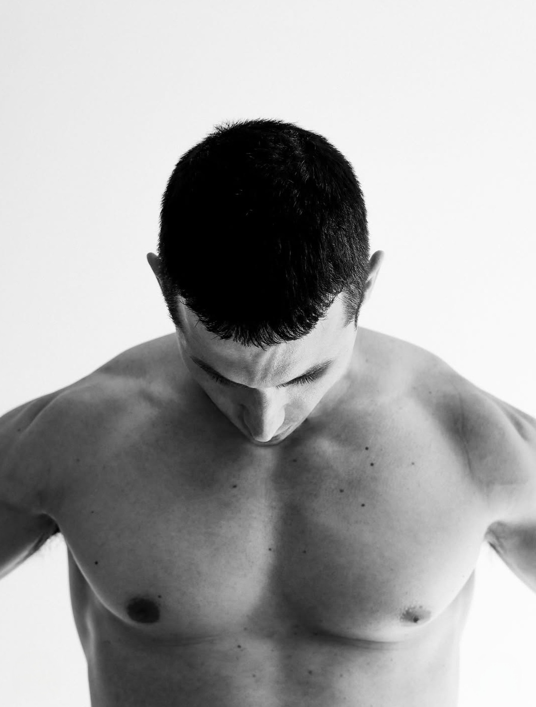 Listen to “Andy Warhol” by Nieri