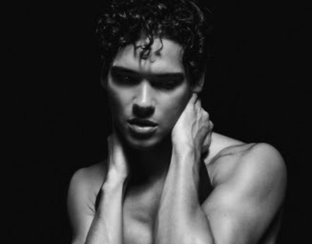 Listen to “Malandro” by Omar Rudberg