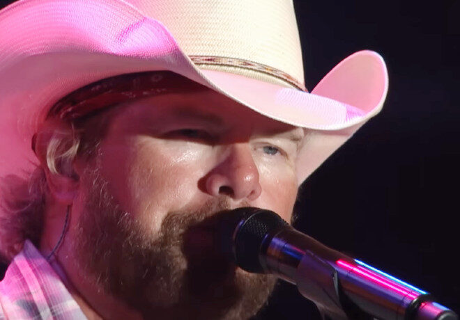 Country Star Says Toby Keith Saved Their Life After Heart Attack
