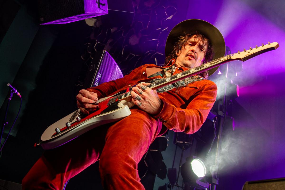 The Darkness Bring Rock ‘n’ Roll Spectacle to Austin: Photos