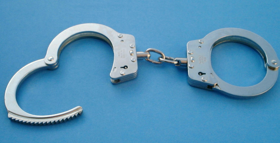 Country Music Star Assaulted, Tour Canceled After Arrest