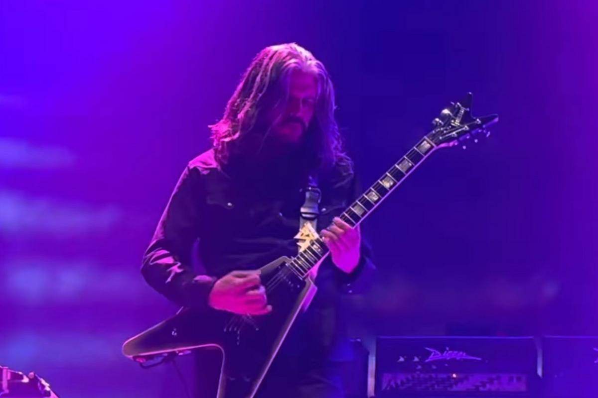 Fan Allegedly Collapses at Tool Show in Honolulu